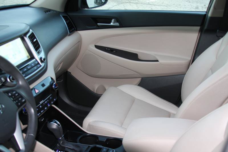 Used 2016 Hyundai Tucson Limited w/ Option Group 03 AWD/4WD image 39