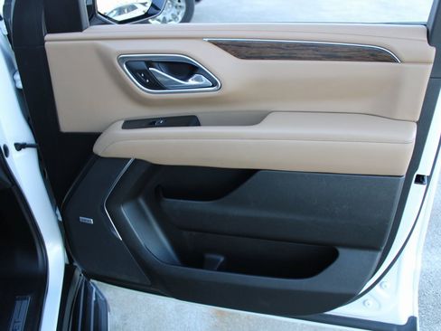 Used 2021 Chevrolet Tahoe Premier image 29