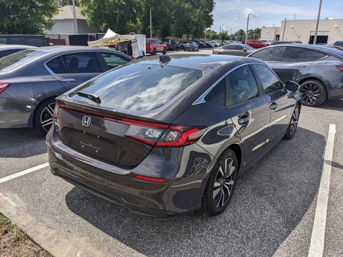 Used 2024 Honda Civic EX-L image 18