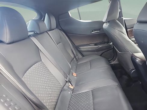 Used 2019 Toyota C-HR Limited image 30