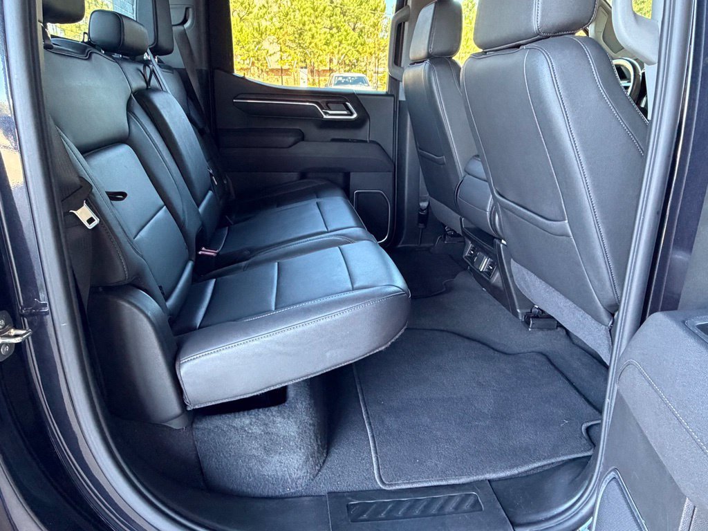 Used 2026 GMC Sierra 1500 SLT RWD image 14