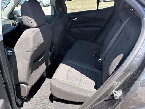 Used 2019 Chevrolet Equinox LT w/ Driver Convenience Package AWD/4WD image 13