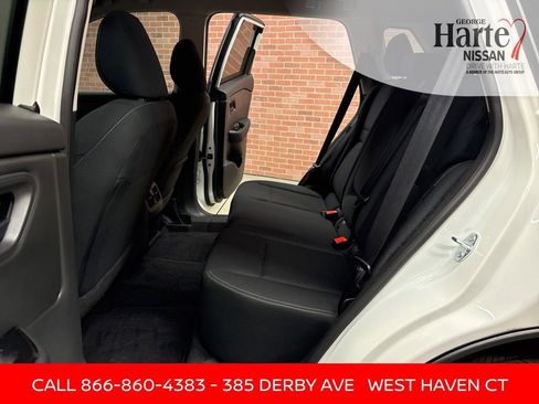 Certified 2024 Nissan Rogue S image 21