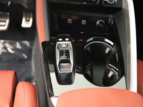 New 2026 Audi SQ5 Premium Plus AWD/4WD image 21