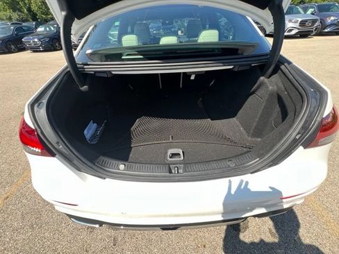 Used 2023 Mercedes-Benz E 350 4MATIC Sedan image 23