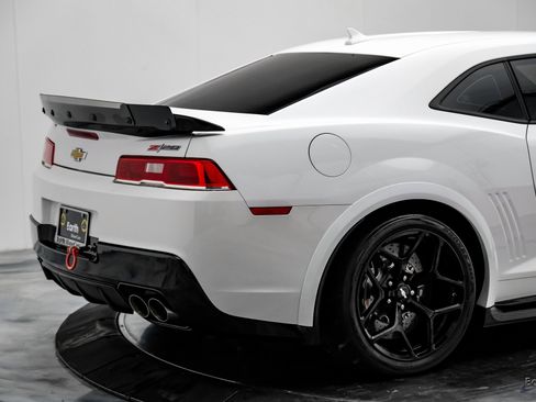 Used 2015 Chevrolet Camaro Z/28 image 14