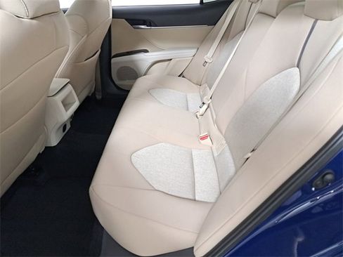 Used 2024 Toyota Camry LE image 12