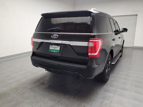 Used 2020 Ford Expedition XLT w/ Equipment Group 202A AWD/4WD image 7