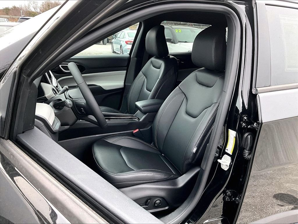 New 2026 Jeep Compass Limited AWD/4WD image 10