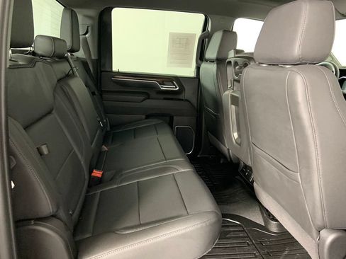 Used 2025 GMC Sierra 3500 SLT AWD/4WD image 13