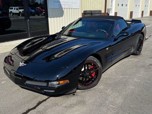 Used 2003 Chevrolet Corvette Convertible w/ Preferred Equipment Group1 image 1