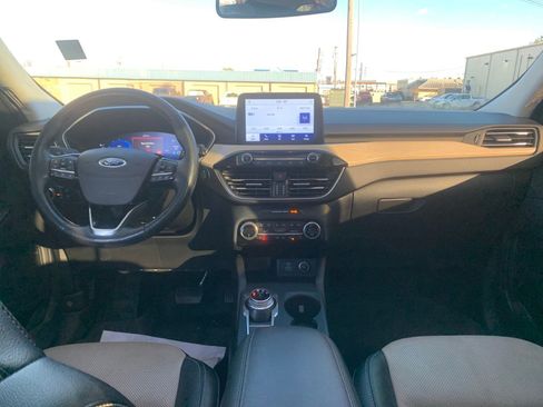 Used 2021 Ford Escape Titanium w/ Titanium Elite Package image 27