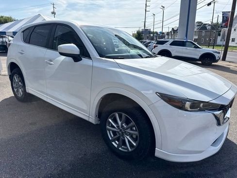 Used 2025 MAZDA CX-5 AWD 2.5 S w/ Select Package image 4