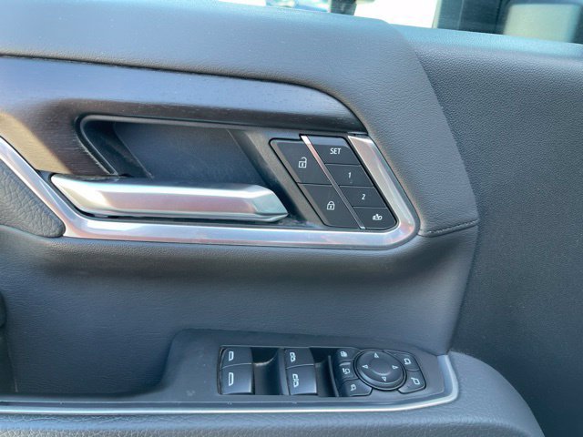 Certified 2025 GMC Sierra 3500 Denali w/ Denali Reserve Package AWD/4WD image 16