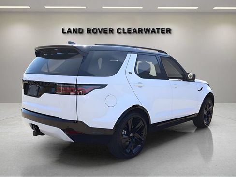 New 2026 Land Rover Discovery Dynamic SE AWD/4WD image 5