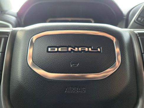 Used 2021 GMC Sierra 2500 Denali w/ Denali Ultimate Package image 26