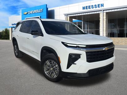 Used 2024 Chevrolet Traverse LS