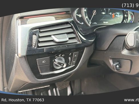 Used 2018 BMW 530i image 24