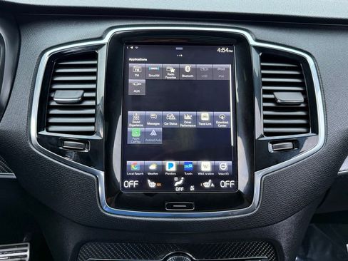 Used 2017 Volvo XC90 T8 R-Design w/ Vision Package image 42