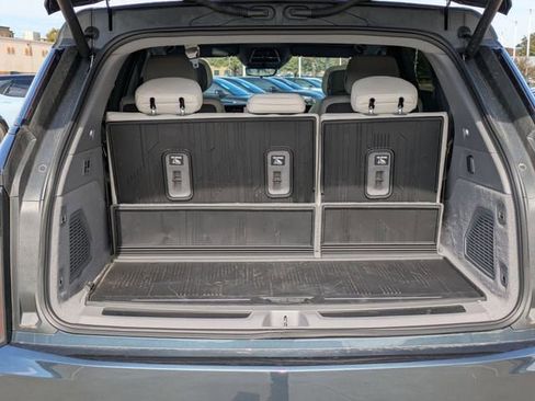 New 2026 Cadillac Escalade IQ Sport 1 w/ LPO, Floor Liner Package image 31