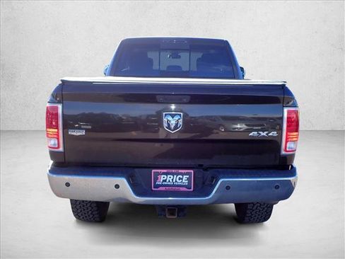 Used 2014 RAM 2500 Laramie w/ Convenience Group image 3