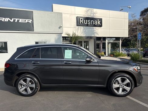 Certified 2022 Mercedes-Benz GLC 300 image 1