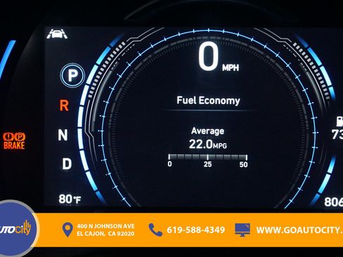 Used 2020 Hyundai Santa Fe SEL w/ Convenience + Premium Package FWD image 3
