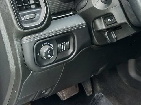 Used 2023 RAM 2500 Limited AWD/4WD image 10