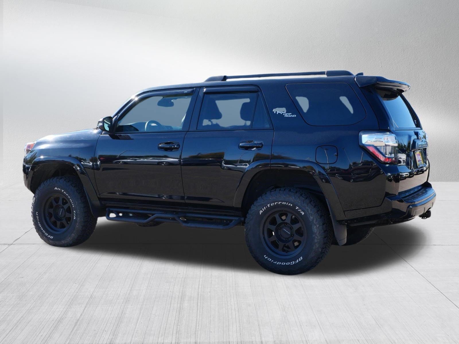 Used 2022 Toyota 4Runner TRD Off-Road Premium AWD/4WD image 5