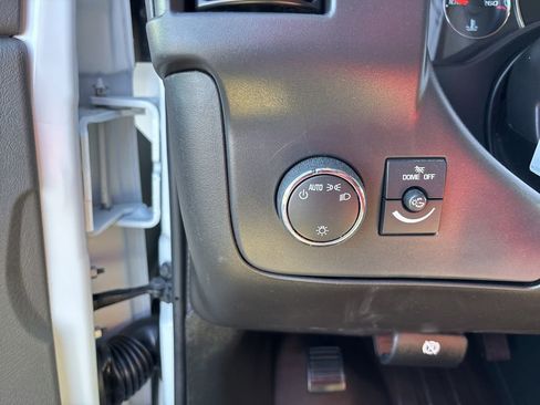 New 2025 Chevrolet Express 3500 WT w/ Driver Convenience Package image 21