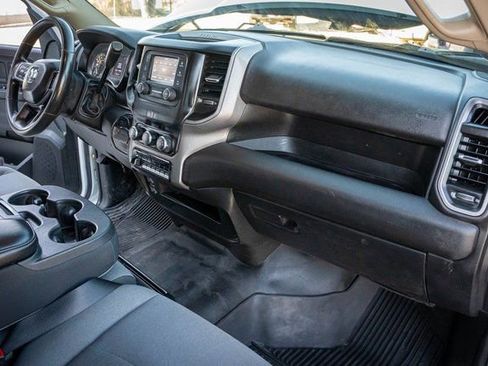 Used 2020 RAM 5500 Tradesman w/ Chrome Appearance Group image 31