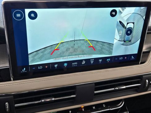 New 2026 Lincoln Corsair Premiere image 21