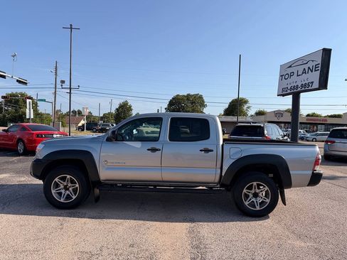 Used 2014 Toyota Tacoma PreRunner w/ Convenience Package RWD image 9