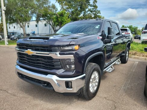Used 2024 Chevrolet Silverado 2500 LT w/ All Star Edition AWD/4WD image 1