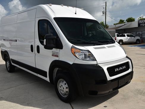 Used 2021 RAM ProMaster 2500 FWD image 1