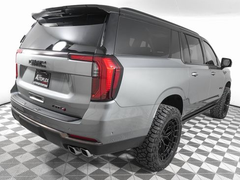Used 2026 GMC Yukon XL AT4 Ultimate image 6