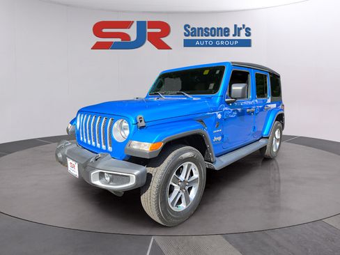 Used 2022 Jeep Wrangler Unlimited Sahara AWD/4WD image 1