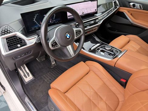Certified 2024 BMW X5 xDrive40i w/ M Sport Package AWD/4WD image 4