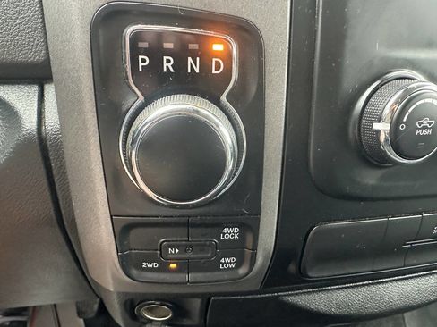 Used 2015 RAM 1500 Express w/ Black Ram 1500 Express Group AWD/4WD image 16