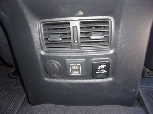 Used 2021 Nissan Titan PRO-4X w/ Off Road Protection Package AWD/4WD image 19
