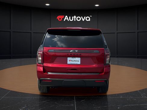 Used 2021 Chevrolet Tahoe Z71 w/ Z71 Signature Package AWD/4WD image 4