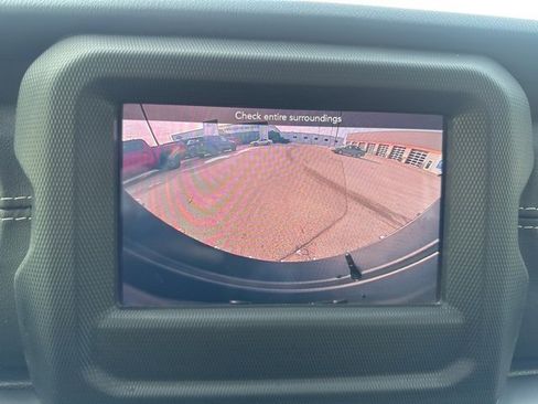 Used 2020 Jeep Wrangler Unlimited Sahara w/ Safety Group image 40