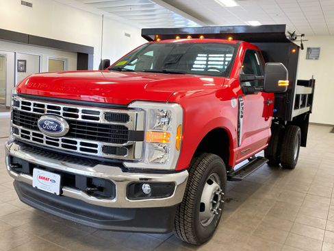 New 2026 Ford F350 XL w/ XL Chrome Package AWD/4WD image 4