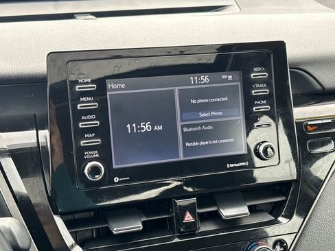 Used 2023 Toyota Camry SE image 20