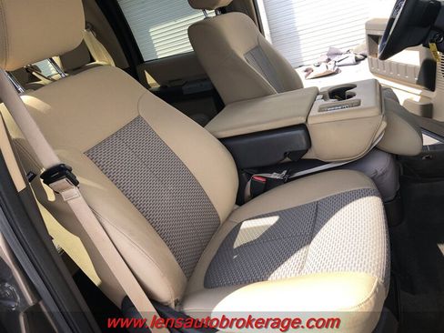 Used 2015 Ford F250 XLT w/ XLT Value Package AWD/4WD image 21