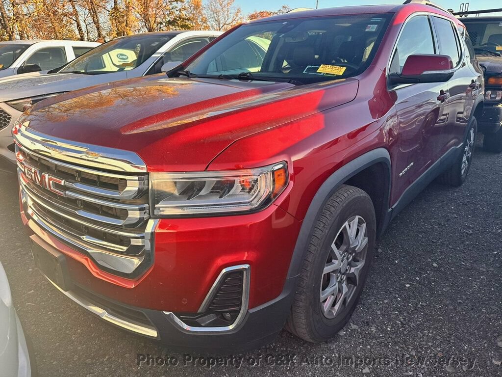 Used 2021 GMC Acadia SLT AWD/4WD image 1