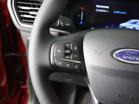 Used 2025 Ford Escape ST-Line Select w/ Tech Pack #1 image 42