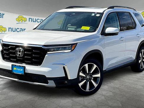 New 2025 Honda Pilot Elite image 4