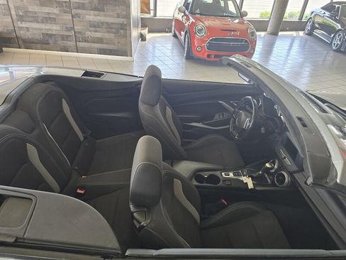 Used 2023 Chevrolet Camaro LT RWD image 14
