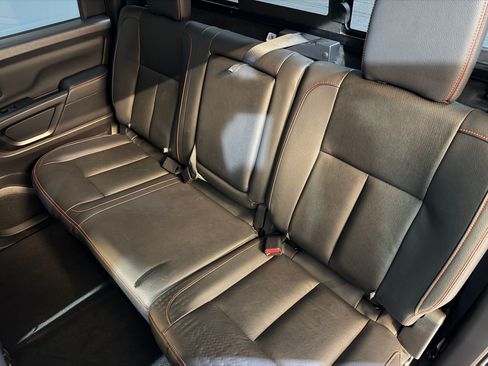 Used 2024 Nissan Titan PRO-4X w/ Pro-4x Convenience Package AWD/4WD image 30